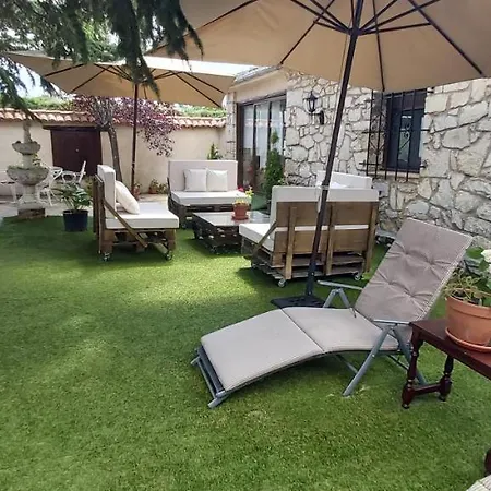 Casa Rural Pedraza Ferienhaus *