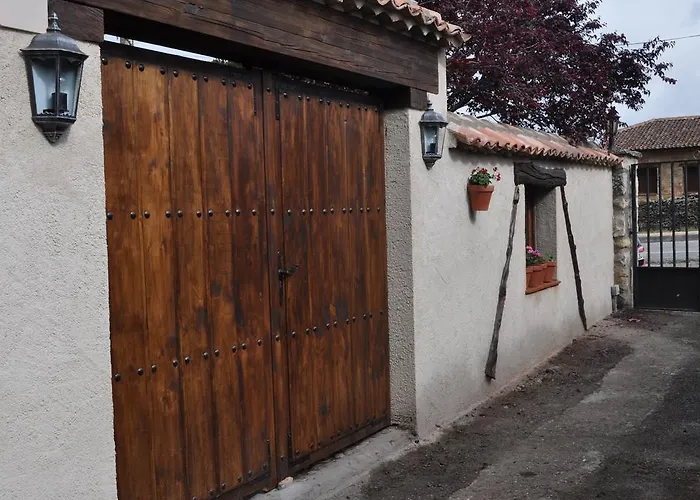 펜션 Casa Rural Pedraza 페드라사